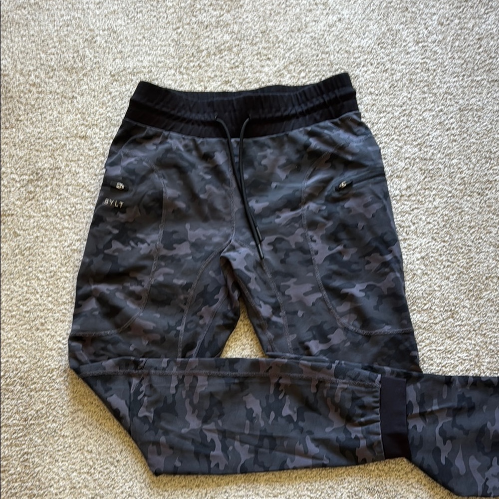 Bylt basics Medium Camouflage Joggers